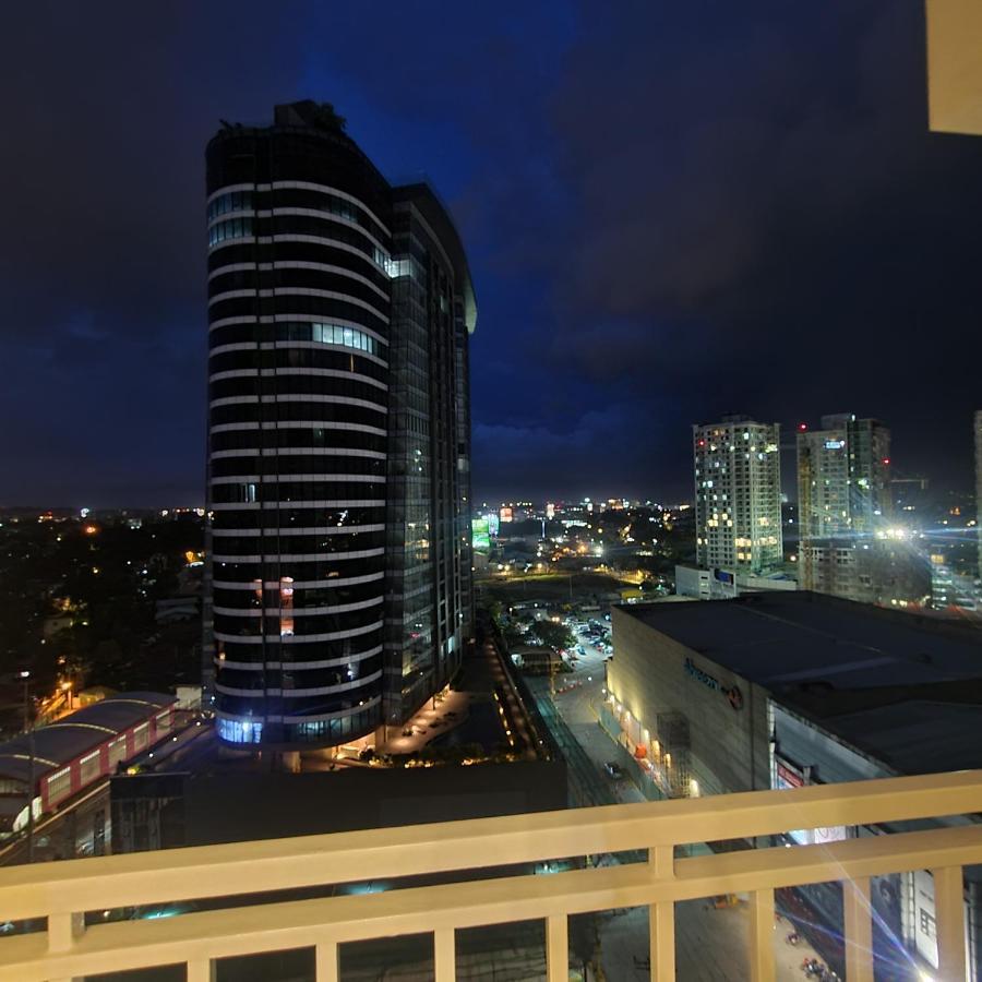 Inspiria Condo Free Airport Pickup For 3 Nights Stay Or More Davao City Dış mekan fotoğraf