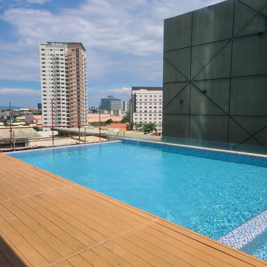 Inspiria Condo Free Airport Pickup For 3 Nights Stay Or More Davao City Dış mekan fotoğraf
